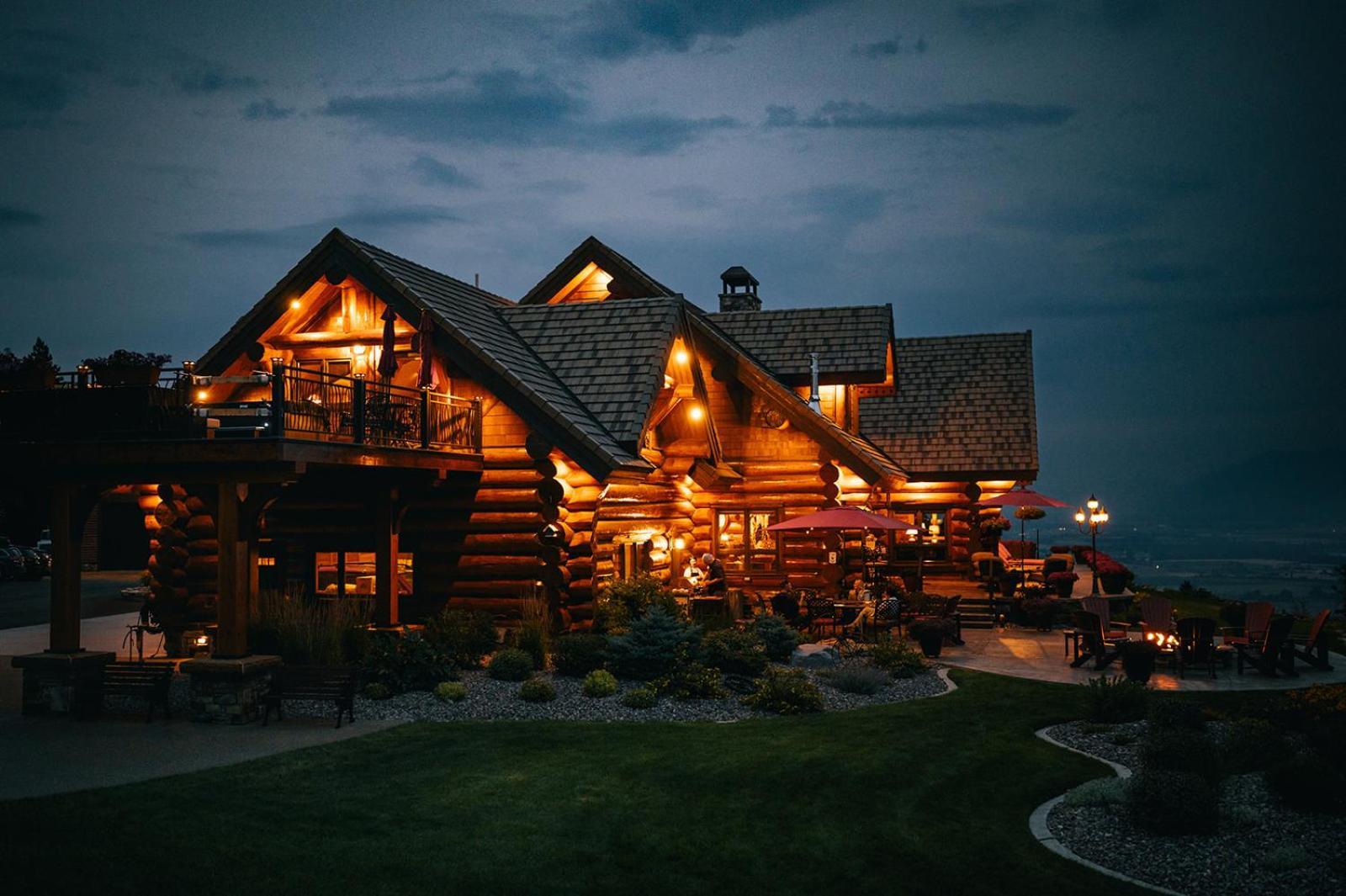 Coyote Bluff Estate Bed and Breakfast Somers Εξωτερικό φωτογραφία