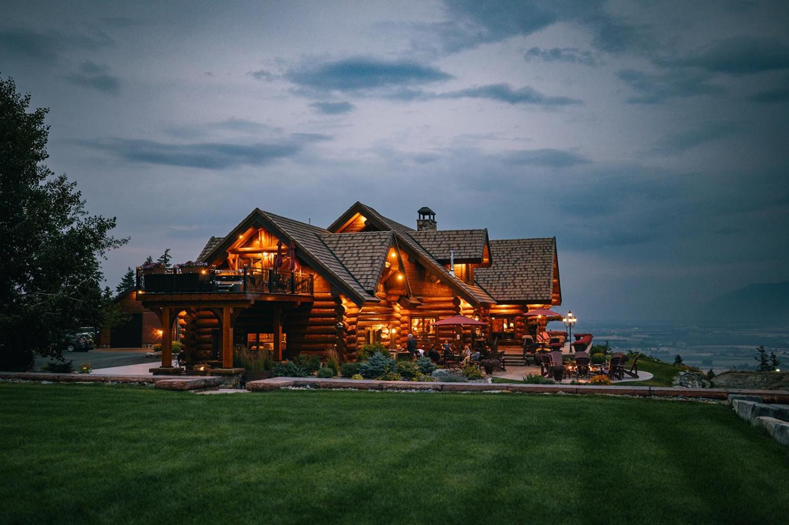 Coyote Bluff Estate Bed and Breakfast Somers Εξωτερικό φωτογραφία