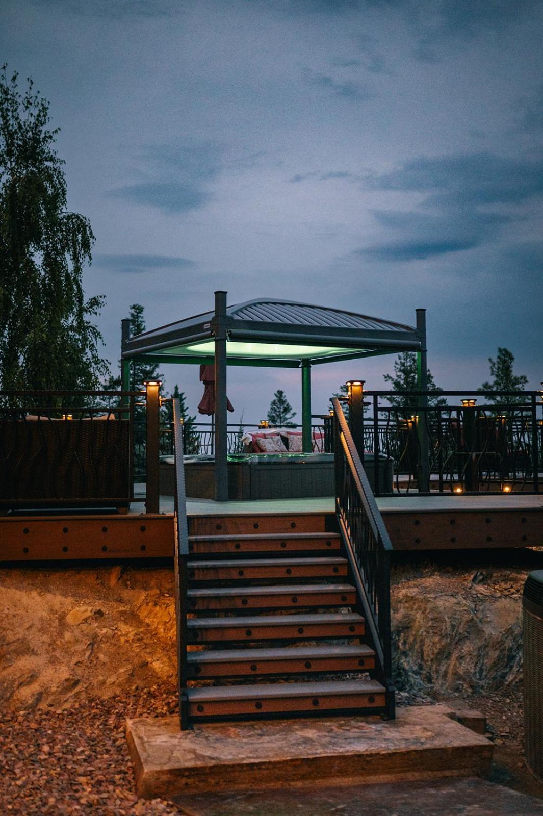 Coyote Bluff Estate Bed and Breakfast Somers Εξωτερικό φωτογραφία
