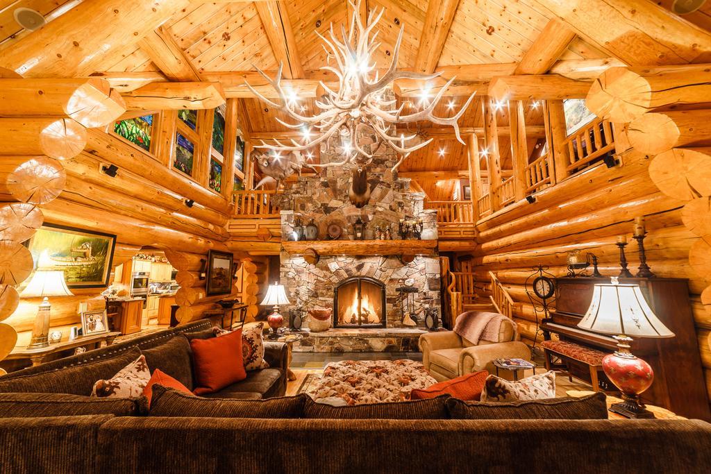 Coyote Bluff Estate Bed and Breakfast Somers Εξωτερικό φωτογραφία