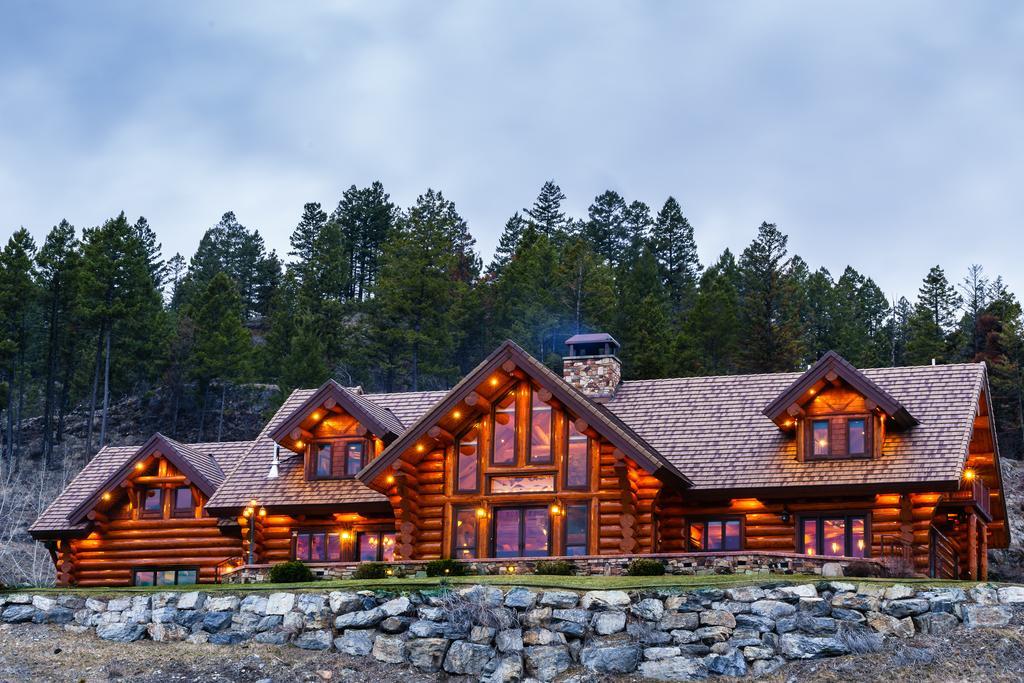 Coyote Bluff Estate Bed and Breakfast Somers Εξωτερικό φωτογραφία