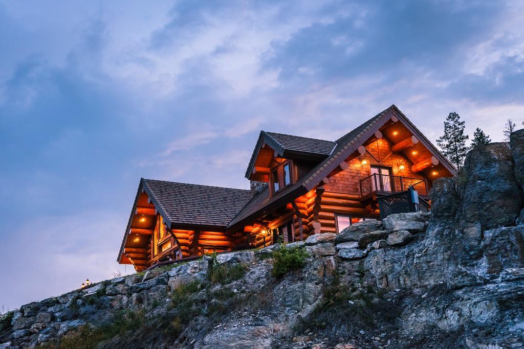 Coyote Bluff Estate Bed and Breakfast Somers Εξωτερικό φωτογραφία